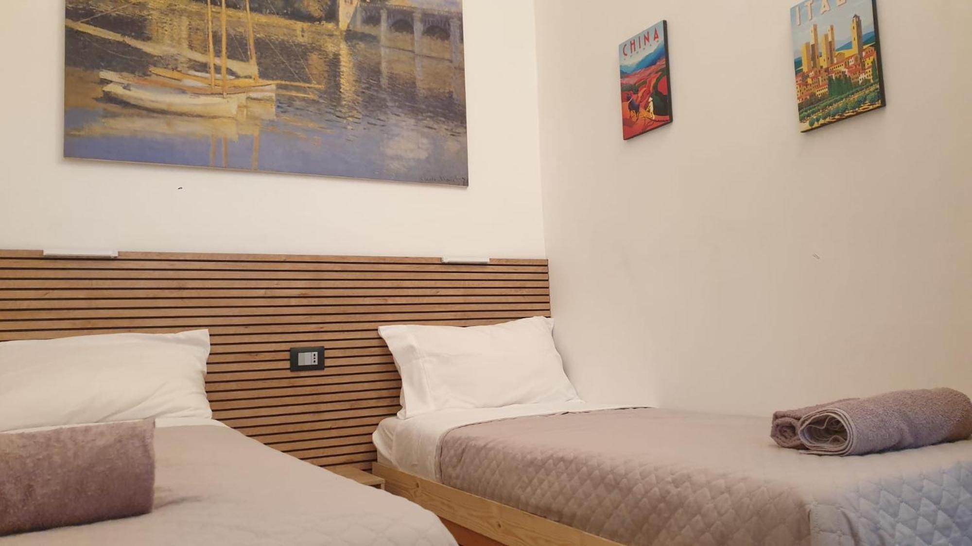 Apartamento Your Lovely Home, Porta Venezia-1 Queen Bed, 3 Single Beds, 1 Sofa Bed- Milán